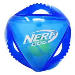 Nerf Dog Pelota Rumble con chillido para mantener al perro activo.