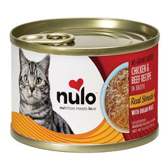 Nulo Real Trozos Deshilachados con pollo y res en lata de 6oz, primer plano.