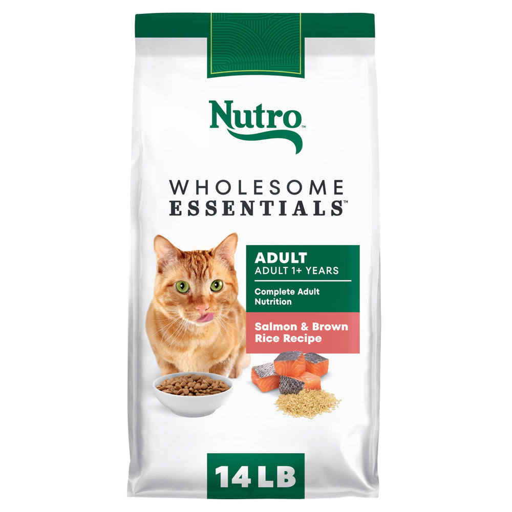 Nutro Wholesome Essentials con salmón como primer ingrediente para gatos.