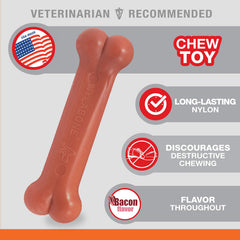 Nylabone Power Chew, sabor tocino irresistible para el juego.