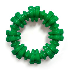 Nylabone Ring Power Chew: anillo texturizado para masticar y entretenimiento.