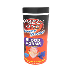Etiqueta Omega One con nutrientes destacados para peces.