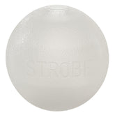 Outward Hound Strobe Glo Ball con luz LED que brilla al rebotar para juego nocturno.
