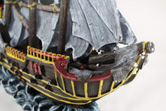 Penn-Plax Wave-Runner detalle vela pirata para acuario, realce visual