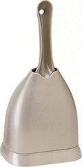 Petmate Scoop N' Hide diseño moderno con acabado níquel cepillado