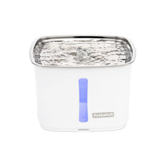 PetSafe Viva bebedero con filtración dual ofrece agua más limpia para las mascotas.