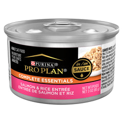 Purina Pro Plan: lata Salmón-Arroz Entree en Salsa, sabor favorito de gatos adultos.