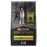 Purina Pro Plan para razas pequeñas, bolsa frontal, fácil de identificar y almacenar.