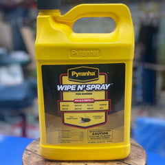 Pyranha Wipe N' Spray en caballo: aplicación rápida contra insectos