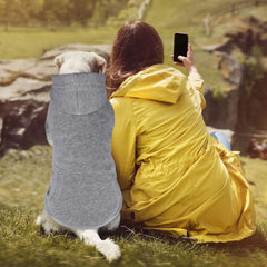 QDYU chaqueta gris para perros con bolsillo práctico: ideal para golosinas en paseos.