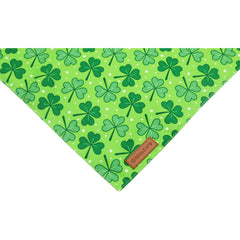 Bandana de Realeaf, tallas variadas para ajustar a perros pequeños y grandes.