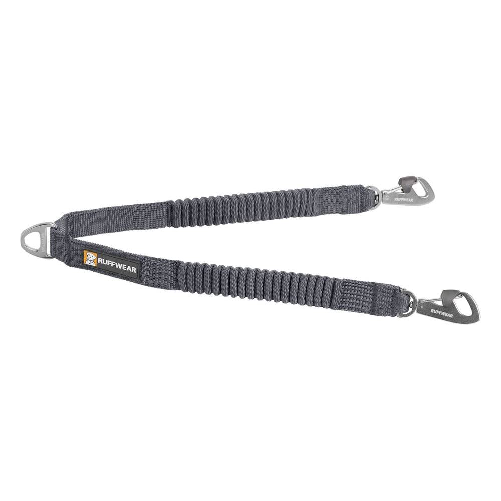 Ruffwear Doble Acoplador para dos perros en paseo sin enredos.