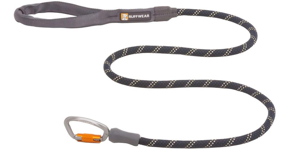 Ruffwear Knot‑a‑Leash con mosquetón bloqueo automático para seguridad.