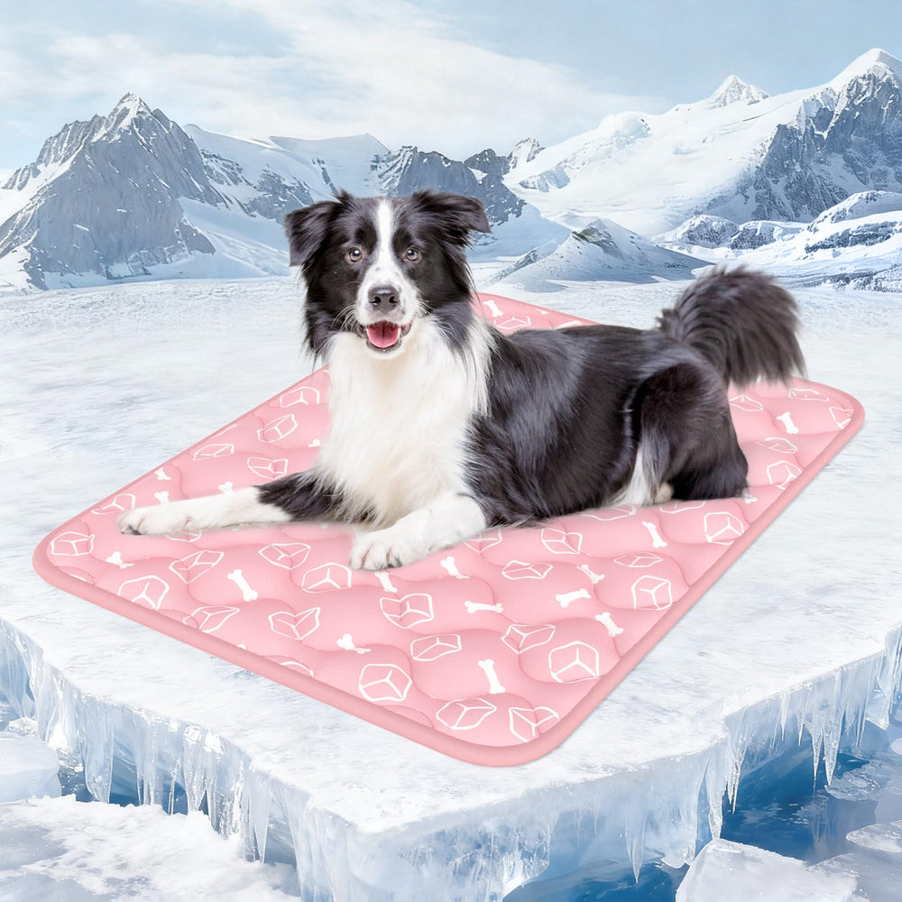 Rywell manta-enfriamiento-perro-rosa-suave ofrece enfriamiento duradero en casa.