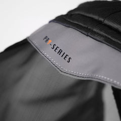 Shires FlyGuard Pro con malla respirada mantiene al caballo fresco en clima cálido.