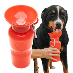 Springer-botella-agua-perro-22oz ofrece hidratación rápida durante paseos.