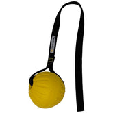 Starmark GripCord Pelota DuraFoam con Cuerda Larga, ideal para lanzar y jugar.