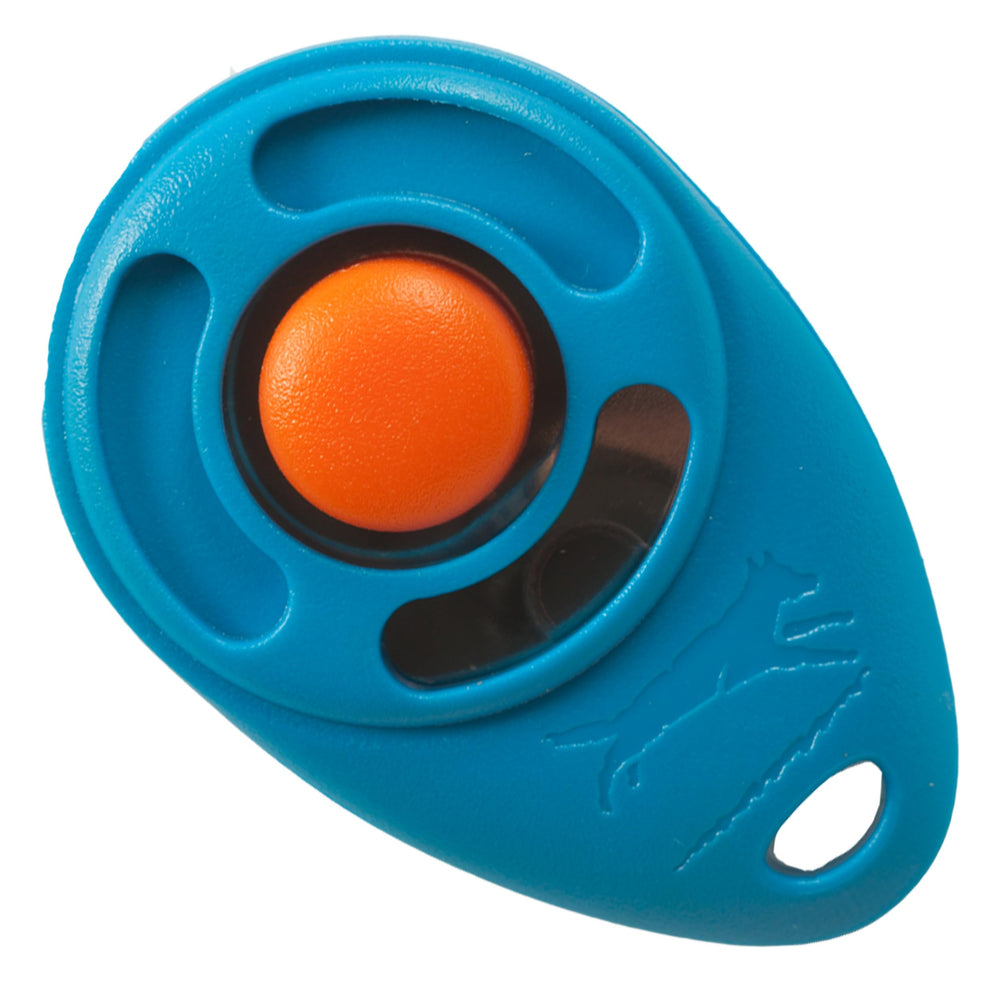 Starmark Pro Clicker para perros, diseño ergonómico para un agarre cómodo y entrenamiento más precise.