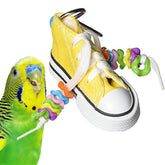 Beaker Sneaker de Super Bird Creations para pajaro, zapatilla de lona colorida.