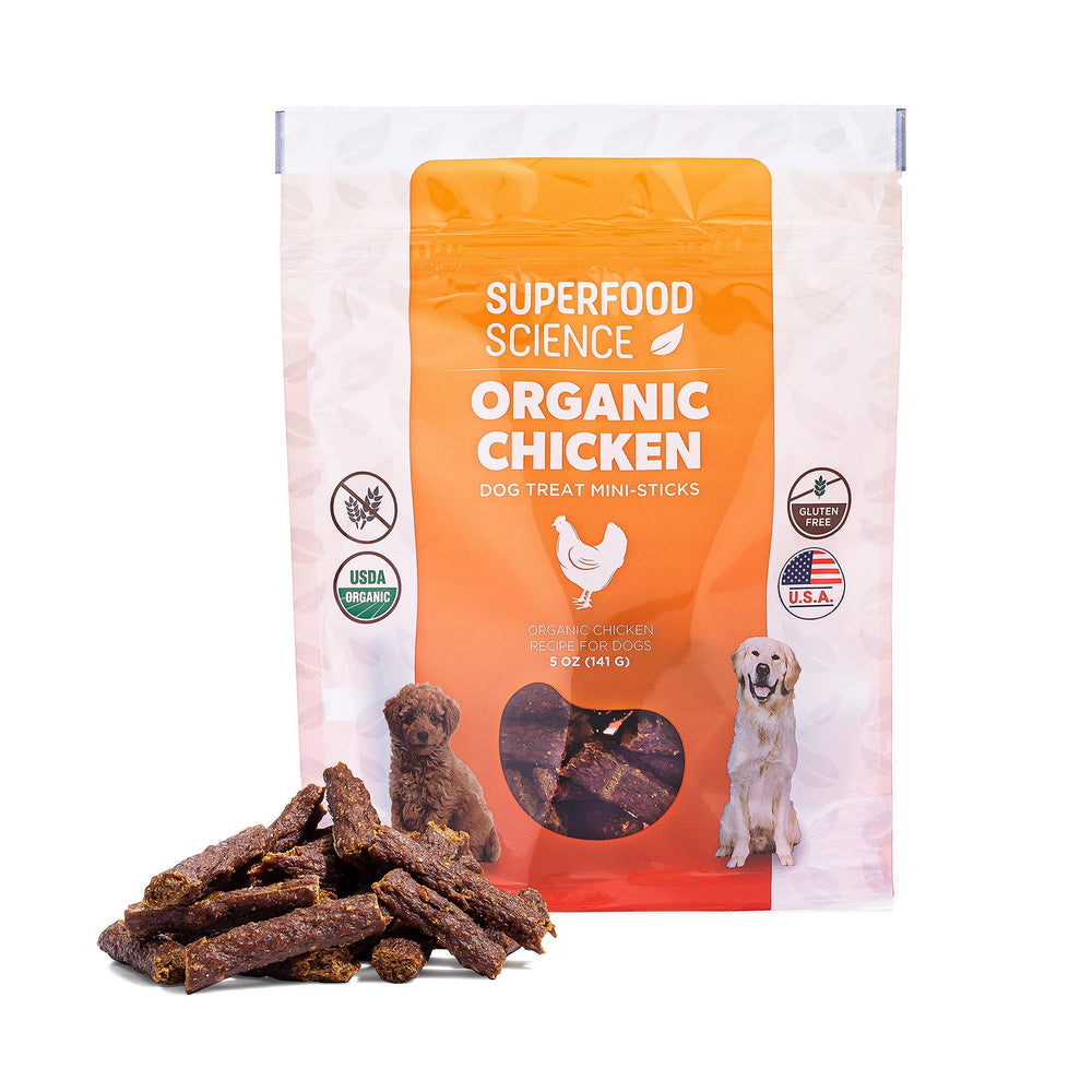 Premios de pollo orgánico de Superfood Science en empaque práctico para entrenamiento