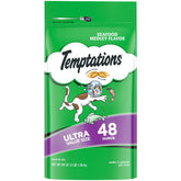 Golosinas Temptations para gatos: crujiente por fuera, suave por dentro, ideal como premio diario.