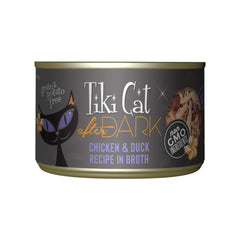 Tiki Cat After Dark trozos de pollo y pato en caldo sabroso para adultos.