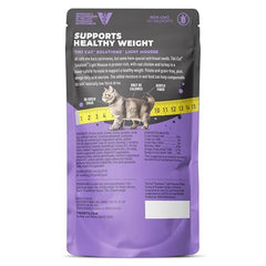 Tiki Cat Solutions Light Mousse, textura cremosa destacada en la porción, recompensa suave para tu gato.