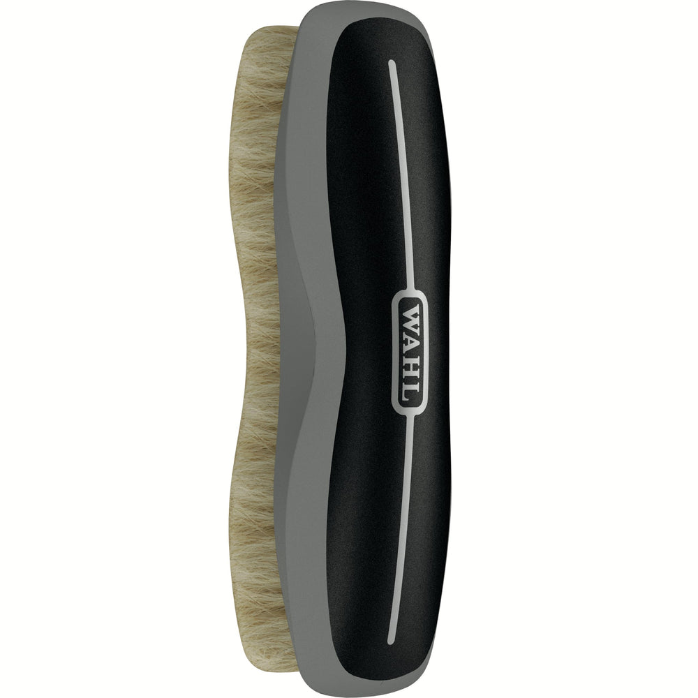 WAHL cepillo suave para equino en negro, ayuda a eliminar suciedad y pelo suelto sin irritar.