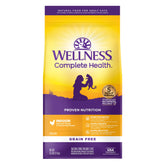Wellness Complete Health para gatos de interior, comida seca sin granos con pollo para energía diaria.