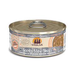 Weruva Goody Stew Shoes con pollo y salmón en salsa, ideal para una cena sabrosa.