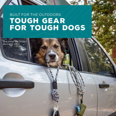 Wilderdog tapa ergonómica del dispensador en verde oscuro, facilita abrir durante el paseo.