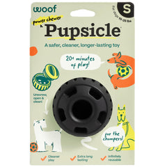 WOOF Power Chewer Pupsicle ofrece durabilidad para masticadores agresivos y juego prolongado.
