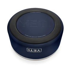 Anillo antideslizante Bearfoot de YETI Boomer mantiene estable la comida.