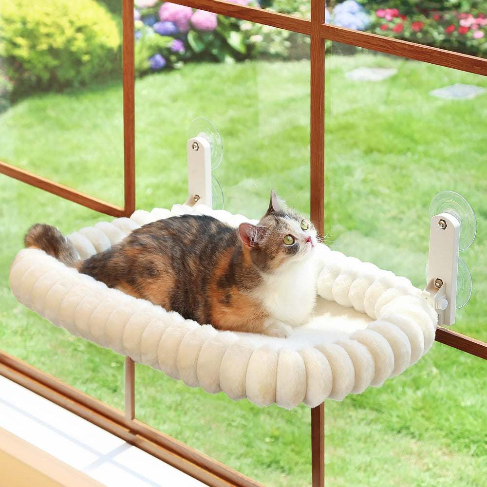 Zakkart SnugCloud: percha plegable para ventana, ideal para descansar al sol.