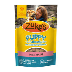 Zuke’s Puppy Naturals con bolsa de cierre hermético para conservar el sabor.