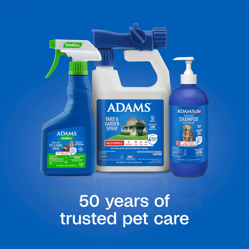 ADAMS Plus parfum léger laisse votre animal frais après le bain.