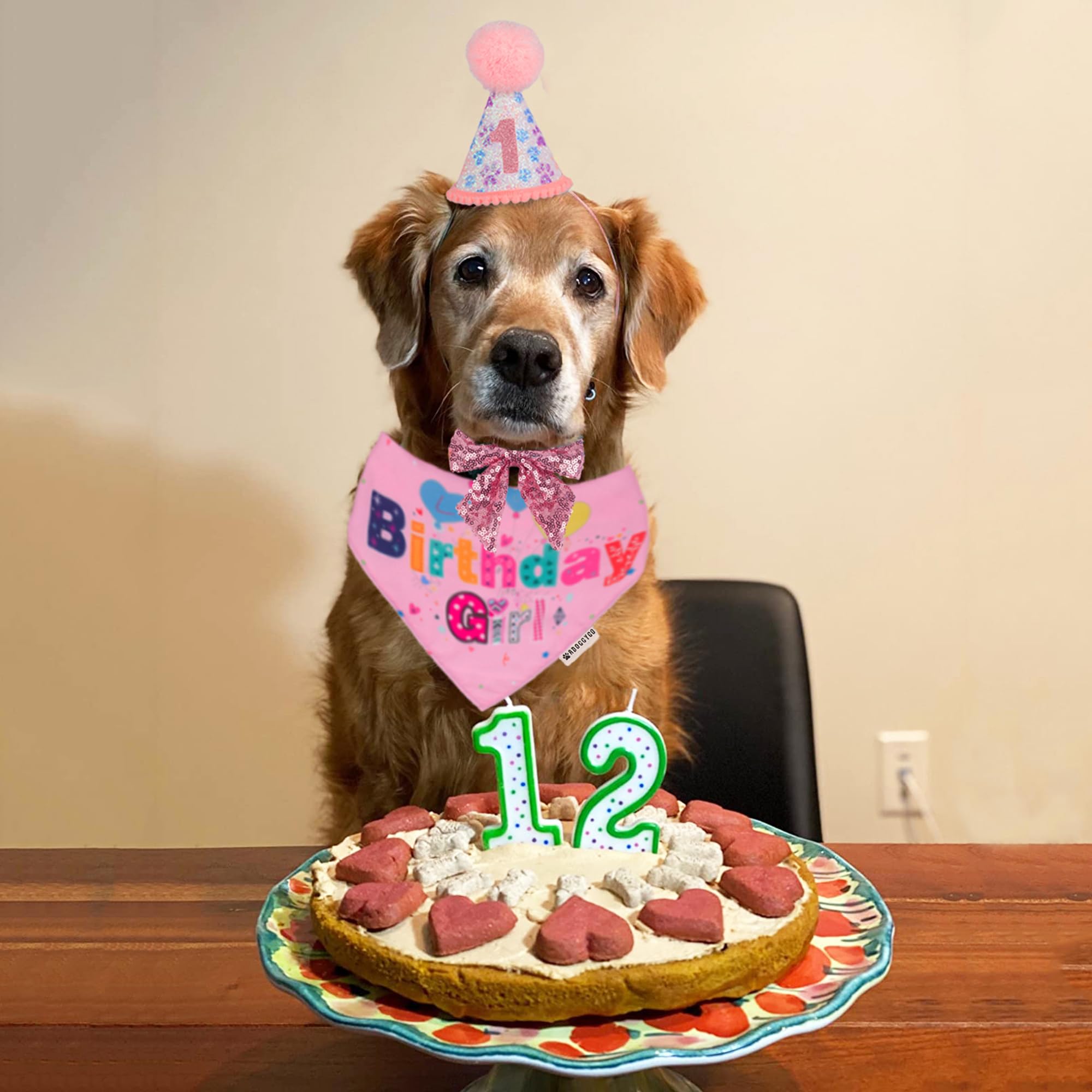ADOGGYGO bandana cumpleanos perro rosa, suave y cómoda para la celebración.