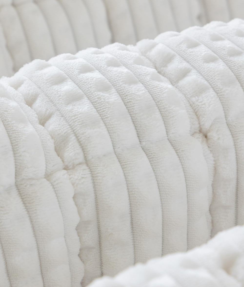 Revestimiento blanco AEEISHOMEREFORM que combina con decoración moderna