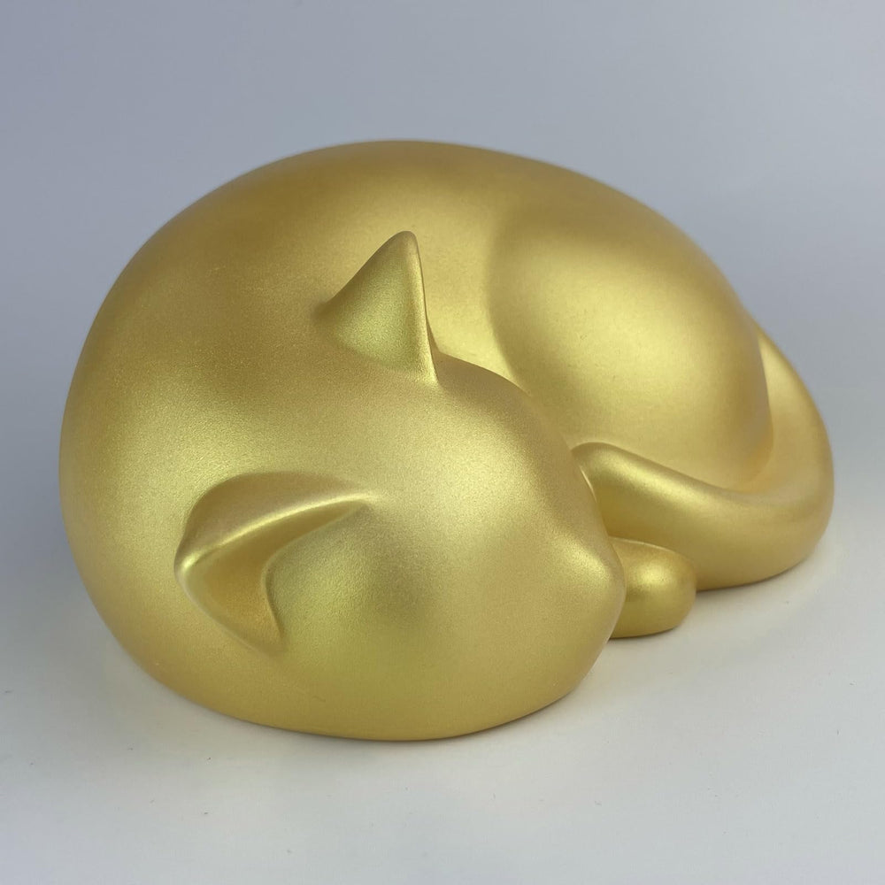 AHAILUOO urna memorial gato dormido detalle de diseño, pieza decorativa sobria