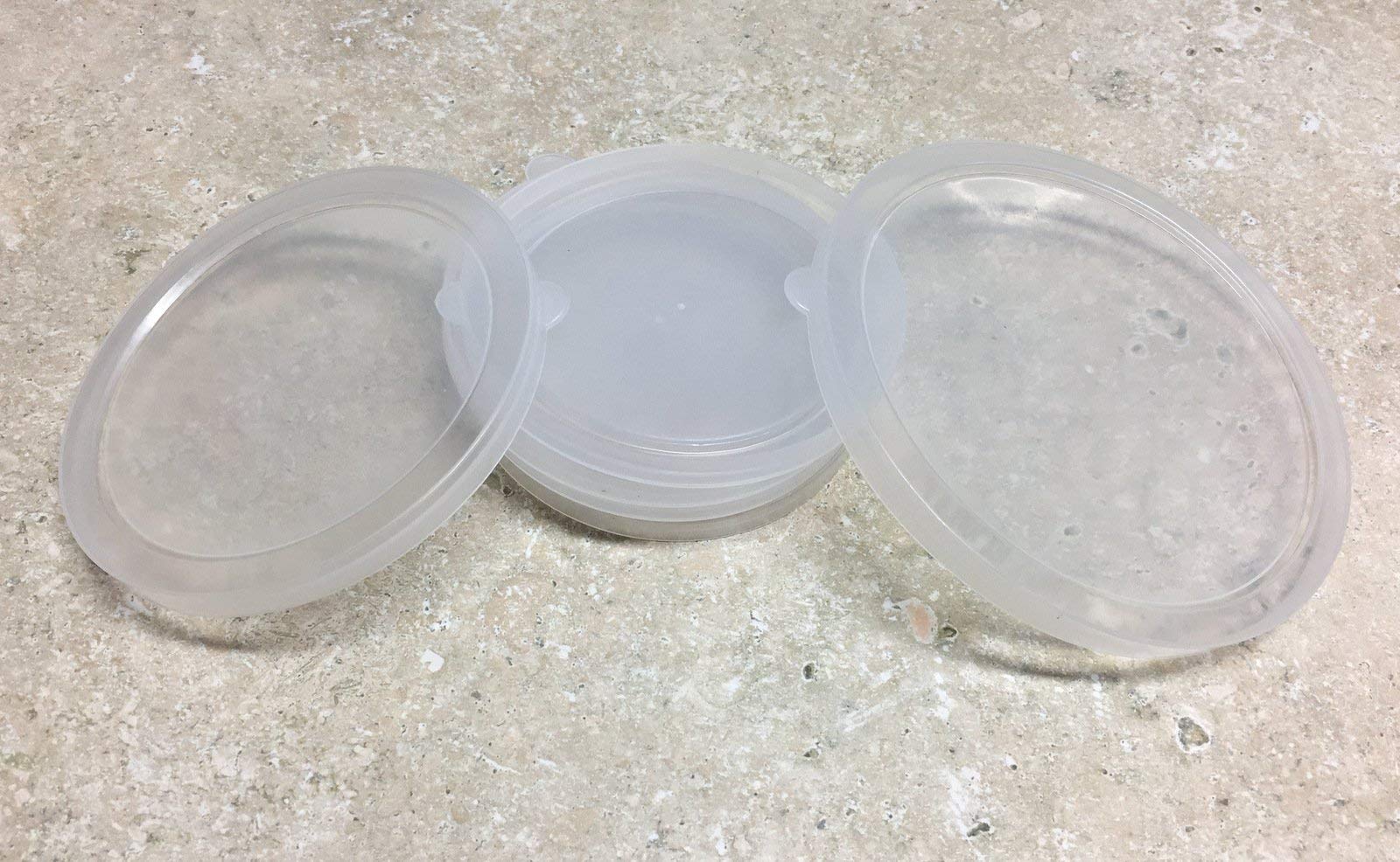 ALAZCO tapa lata pequeña garantiza ajuste hermético para guardar en refrigerador.