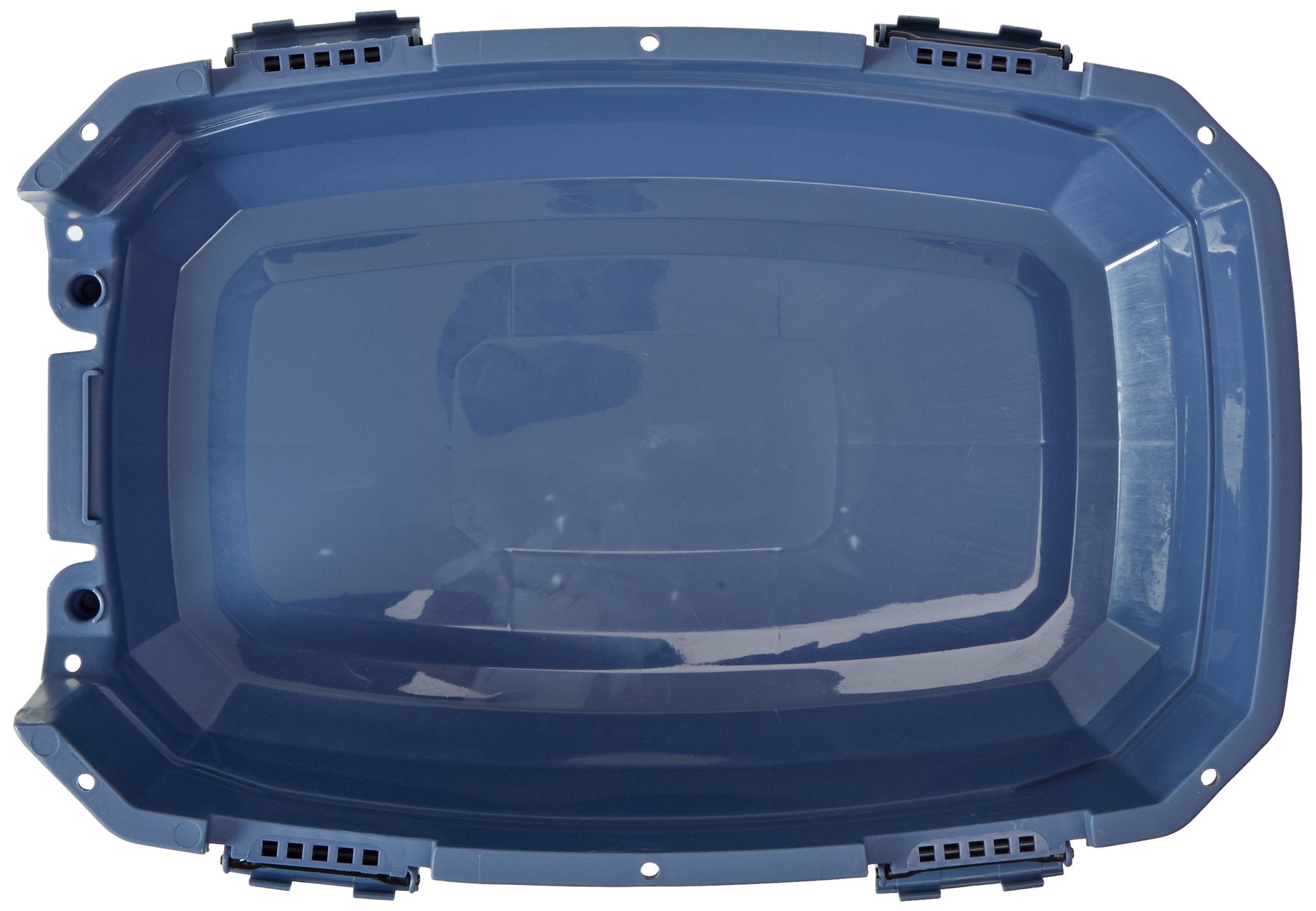 Dimensiones externas útiles para estimar espacio disponible en coche.