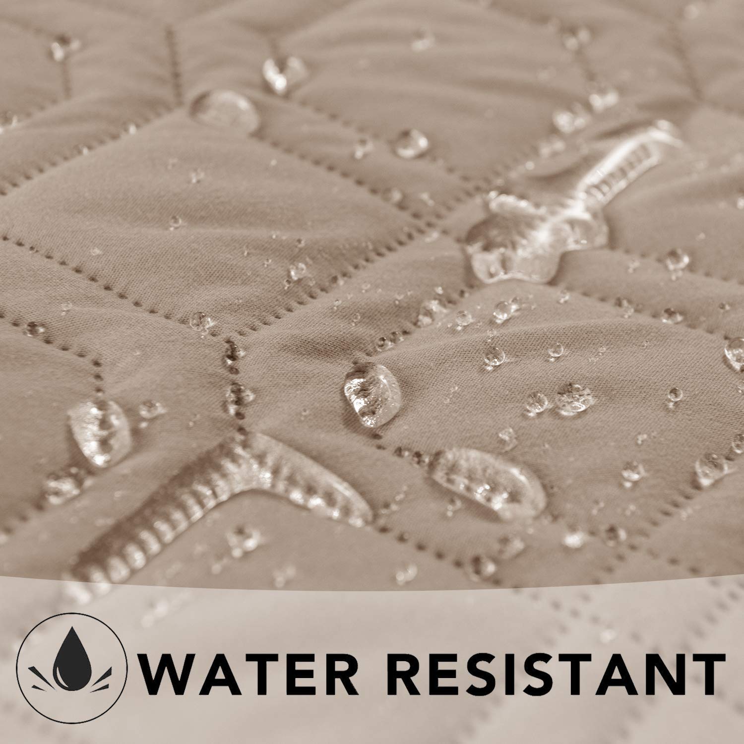 Ameritex Couverture Impermeable Canape Protection: protege le canape des griffes et taches.