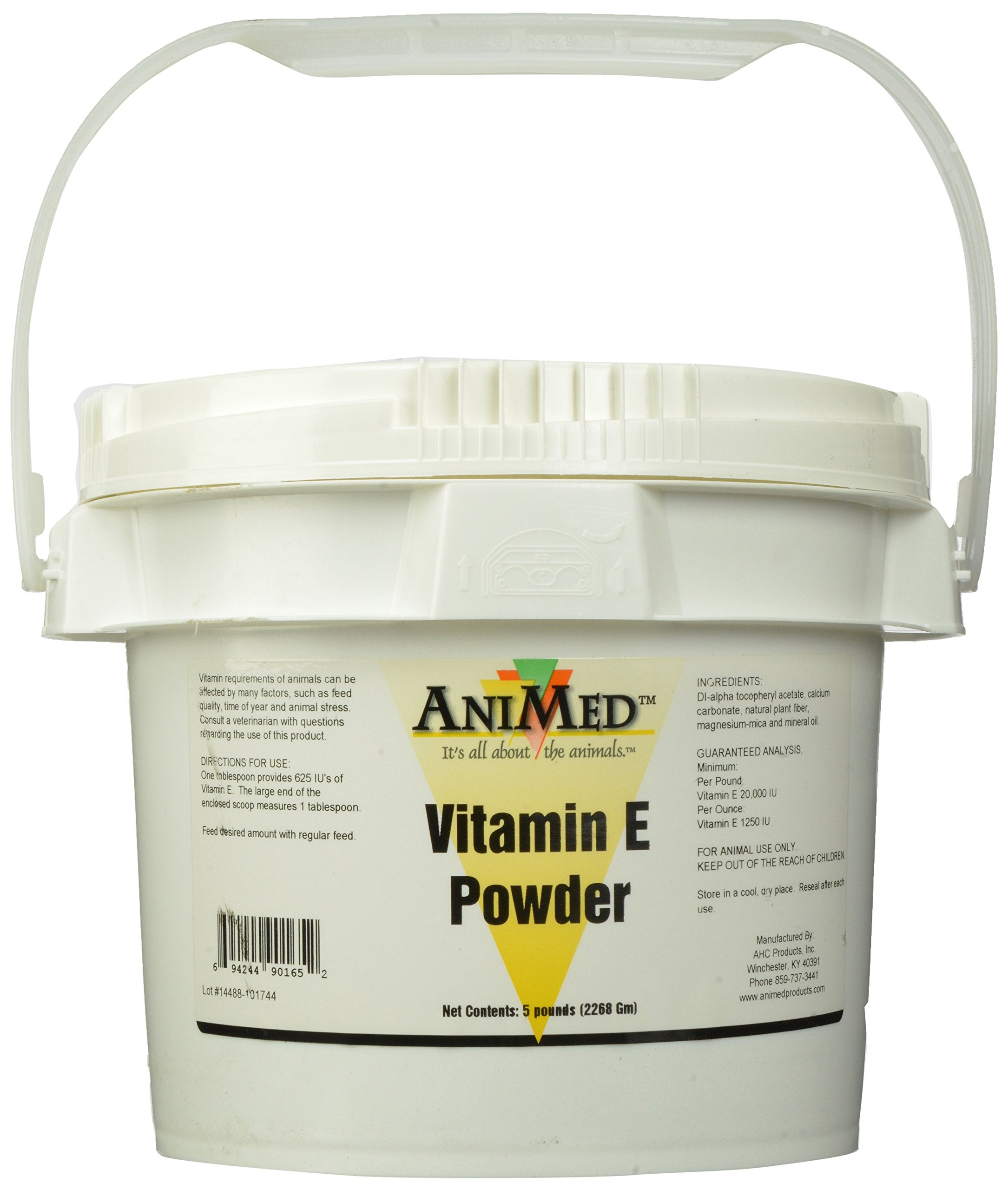 ANIMED vitamina E en polvo en bote, ideal para añadir a la comida de mascotas.