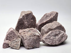 Aqua Natural Rose Glitter Rock en acuario, brillo suave que realza paisajes submarinos