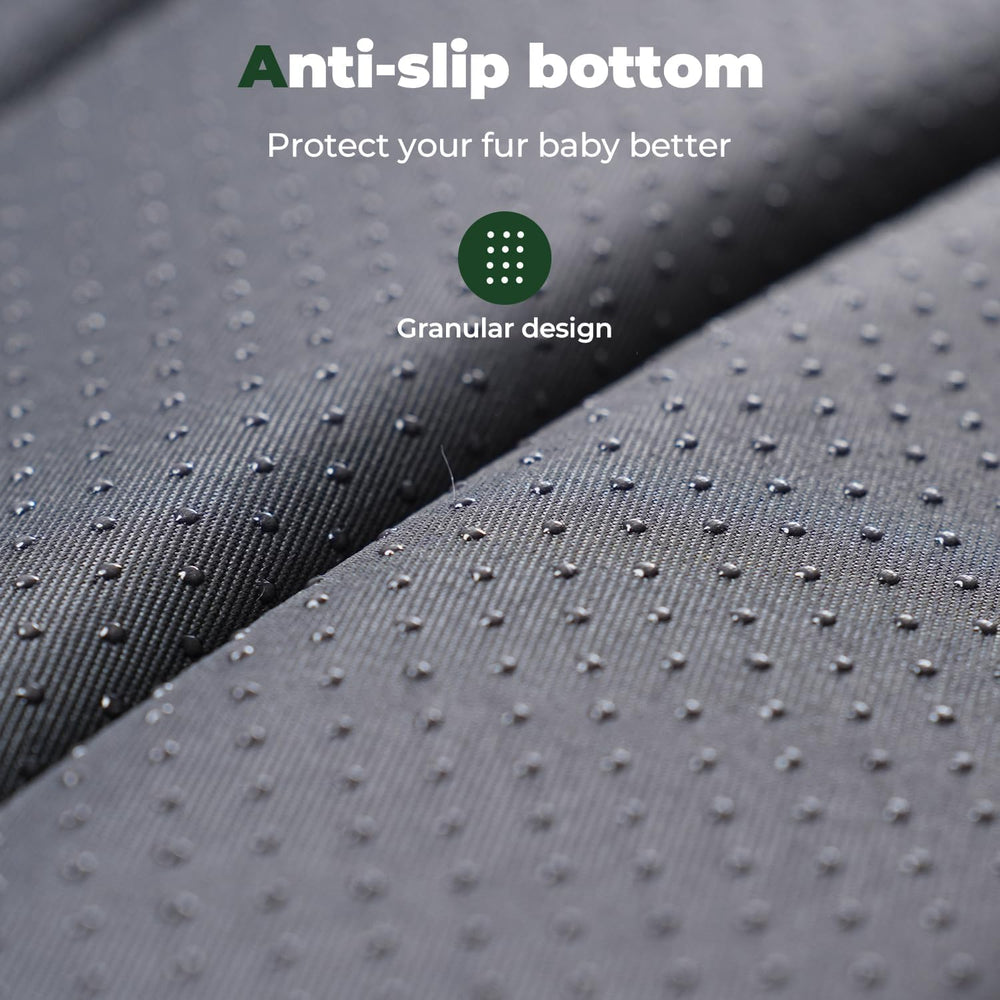 BALANCE Dog Crate Pad, tamaño pequeño perfecto para perros pequeños.