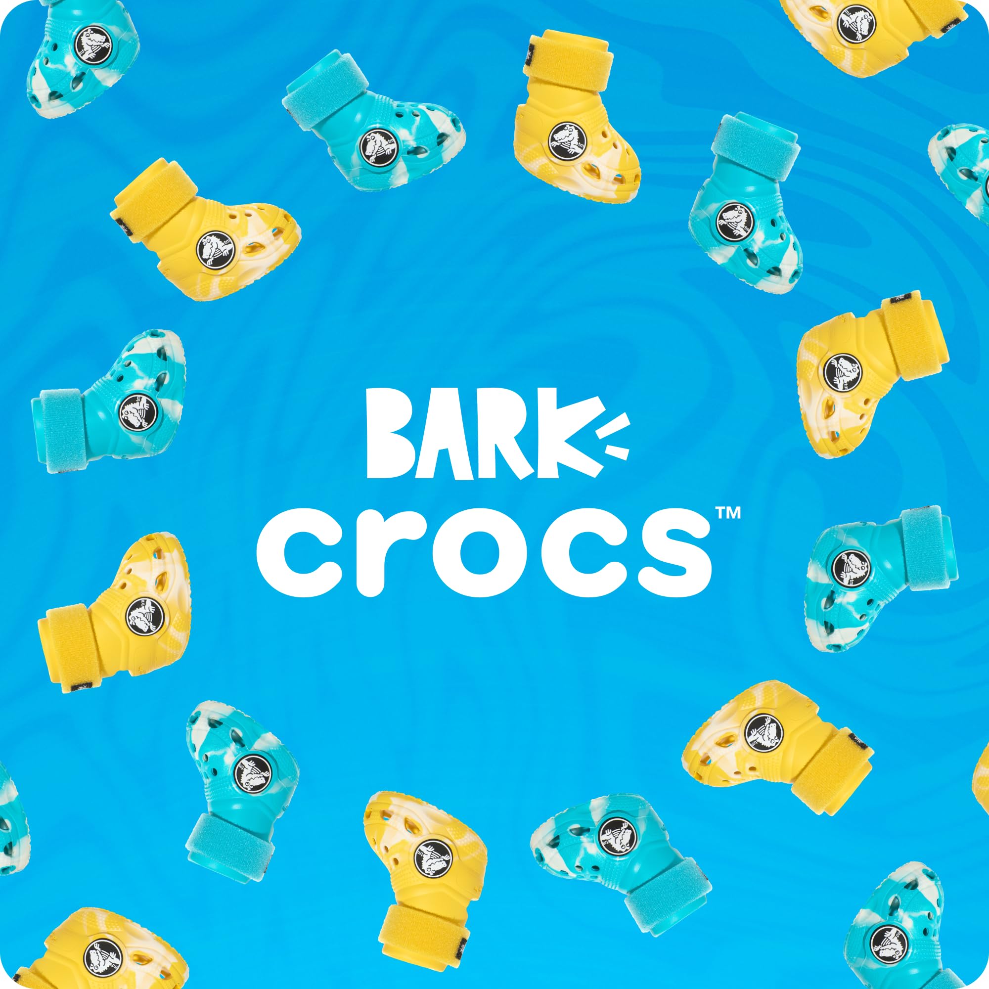 BarkBox Botas Crocs para perro amarillas, protección de patas en cualquier temporada.