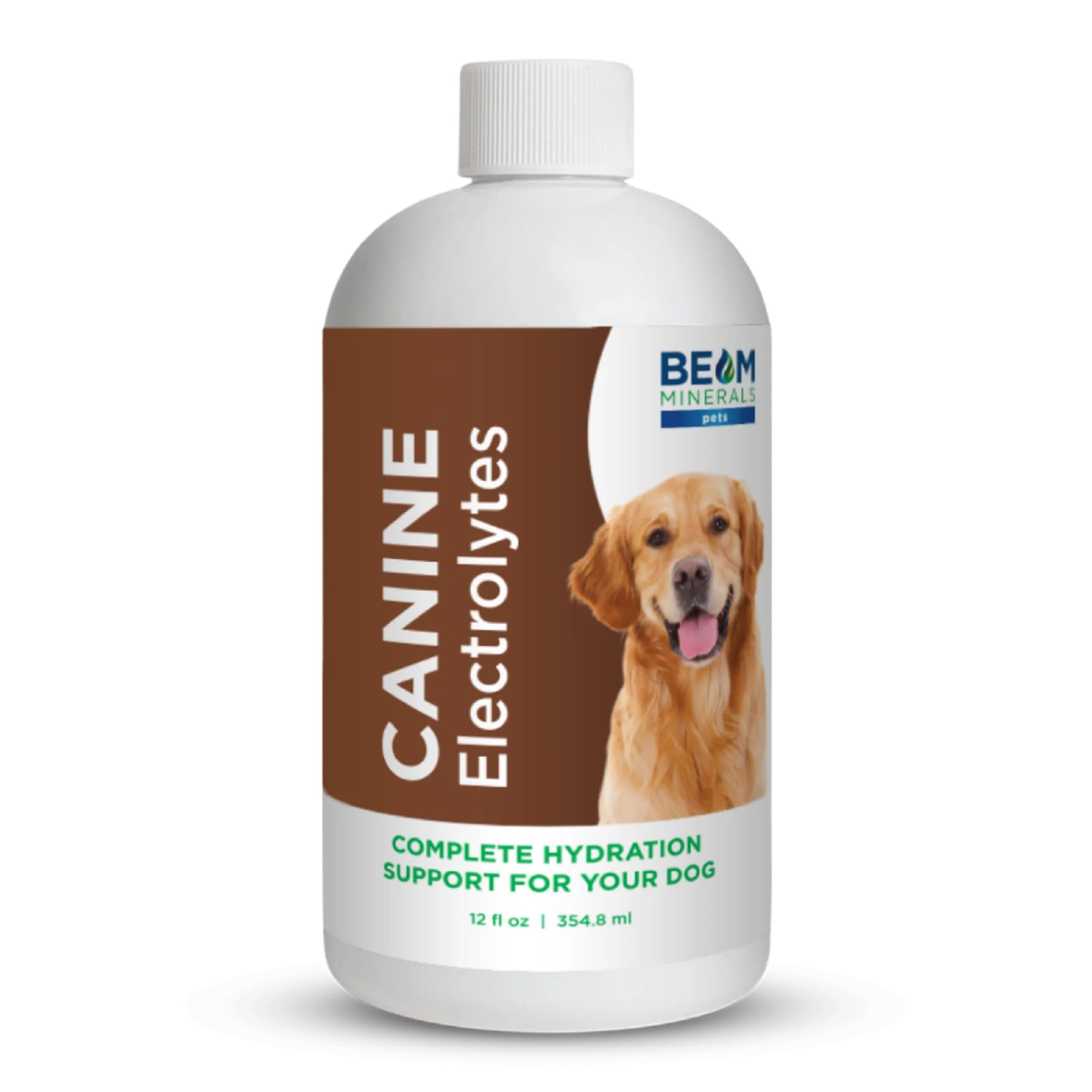 Beam Minerals: botella vertiendo para hidratación diaria de perros.