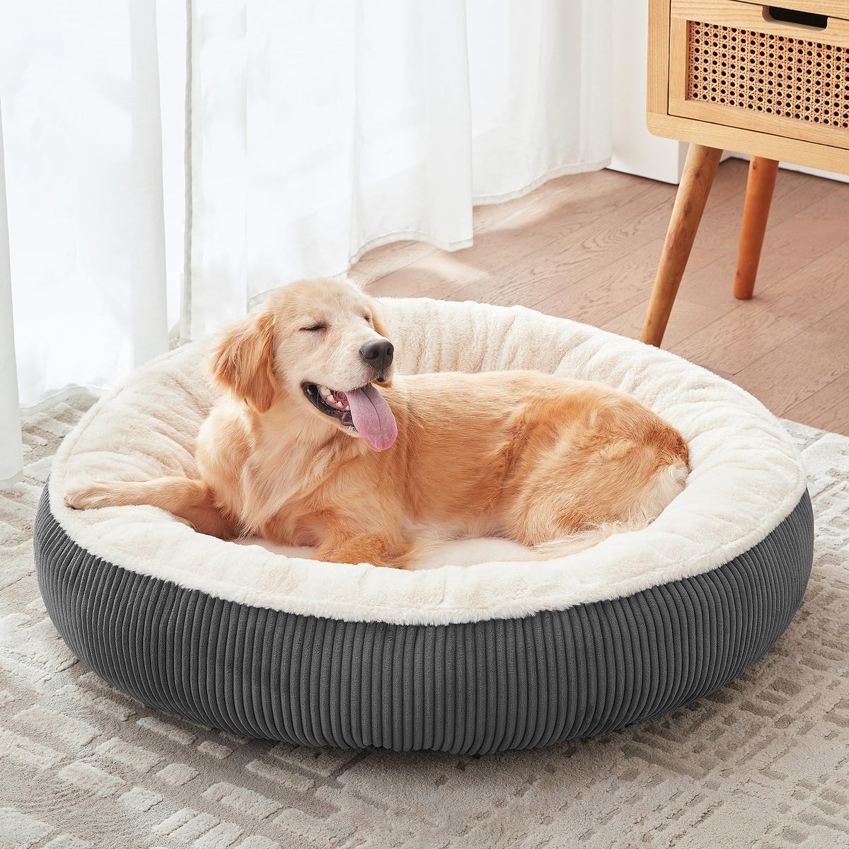 BedStill donut-perro-grande-36in: cama envolvente para perros grandes y relajados.