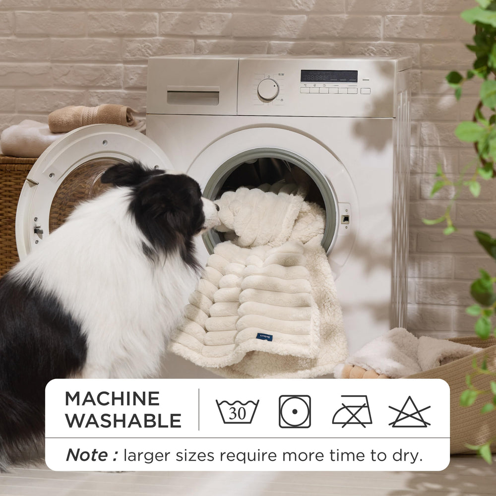 Bedsure manta suave y cálida para perros y gatos pequeños