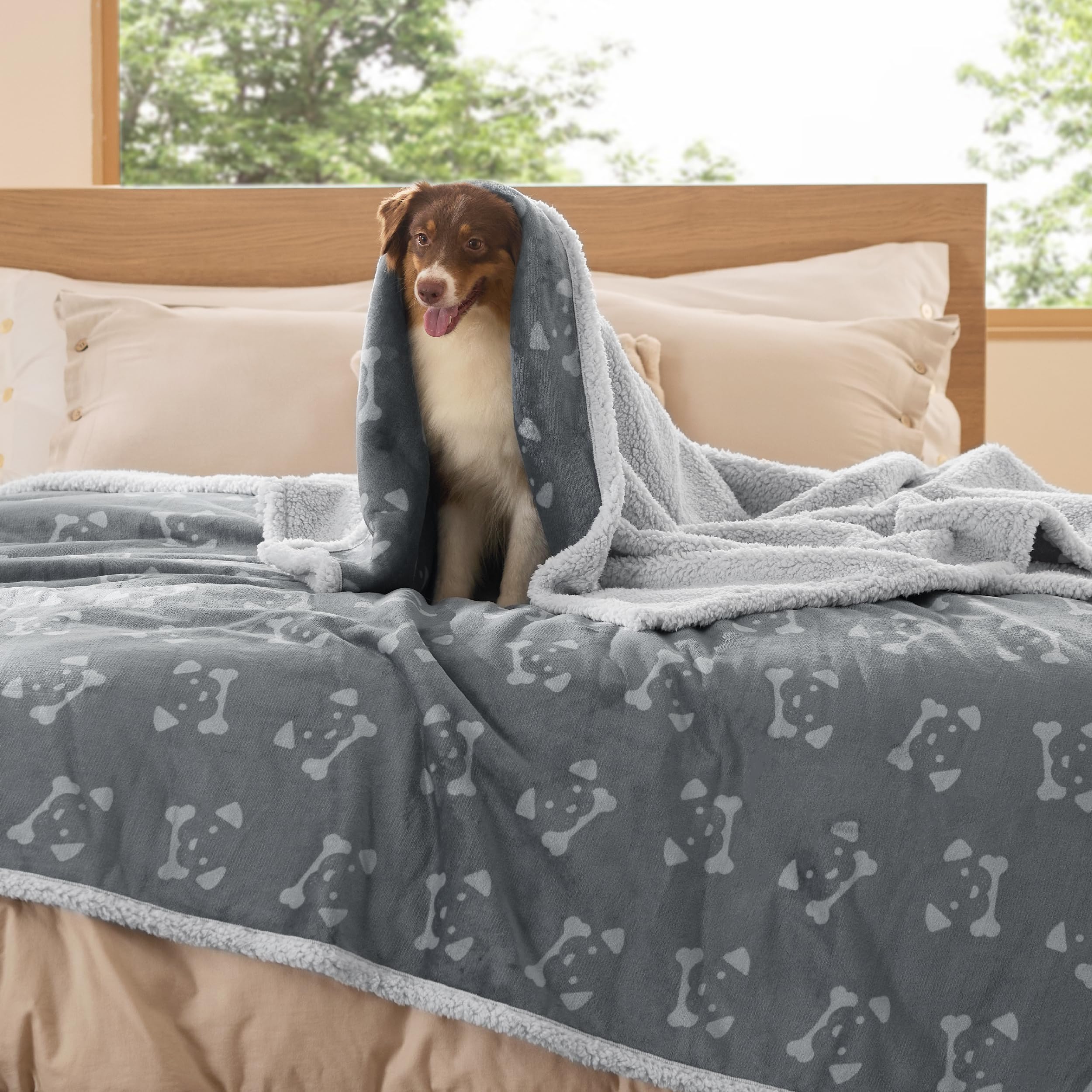 Manta Bedsure para protección de sillón o sofá.